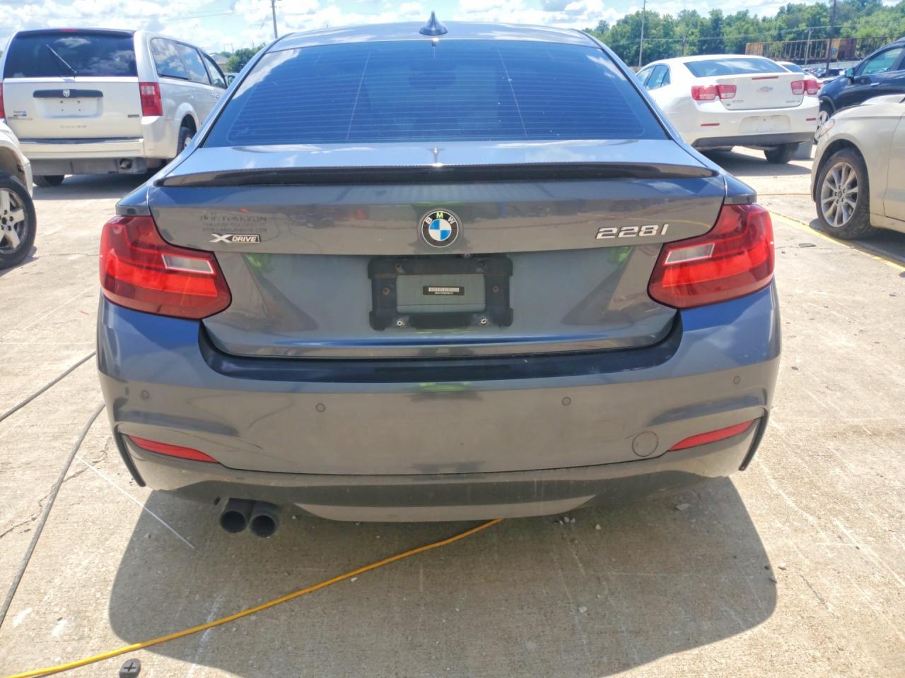 2015 BMW Seria 2 Coupe 228i - zdjęcie 6