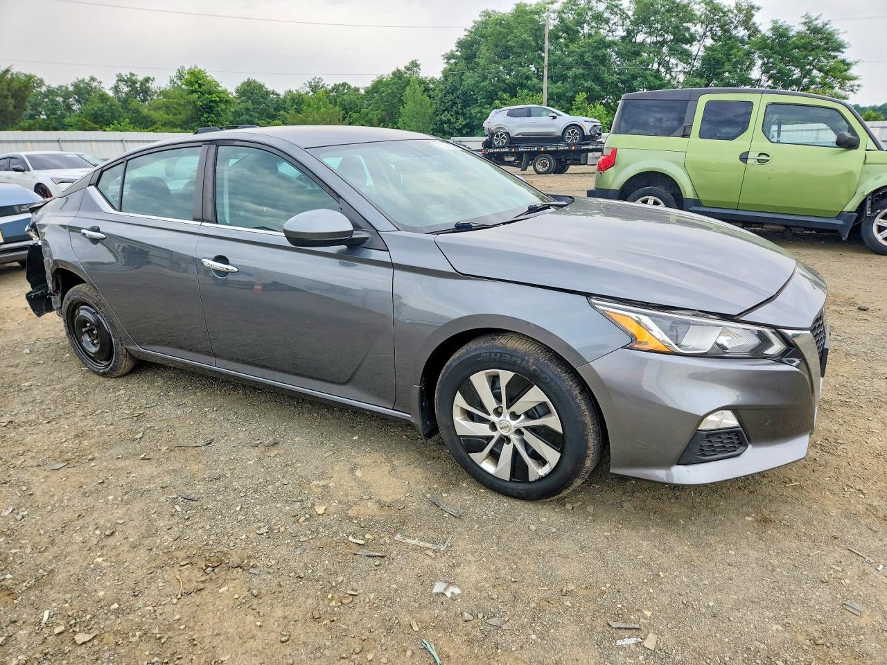 2020 Nissan Altima S - zdjęcie 4
