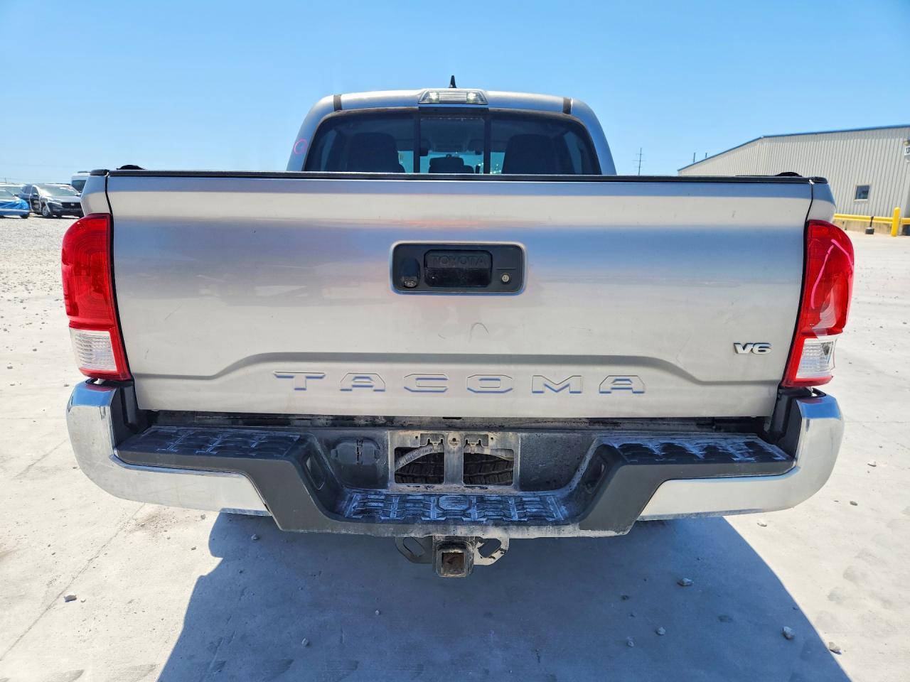 2016 Toyota Tacoma Sr5 V6 - zdjęcie 6