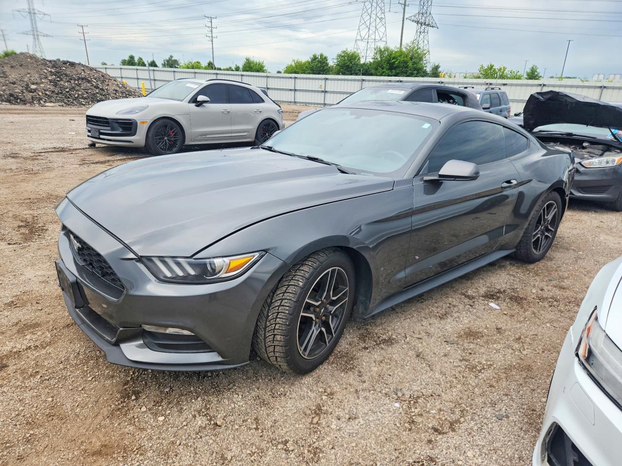 2015 Ford Mustang - zdjęcie główne