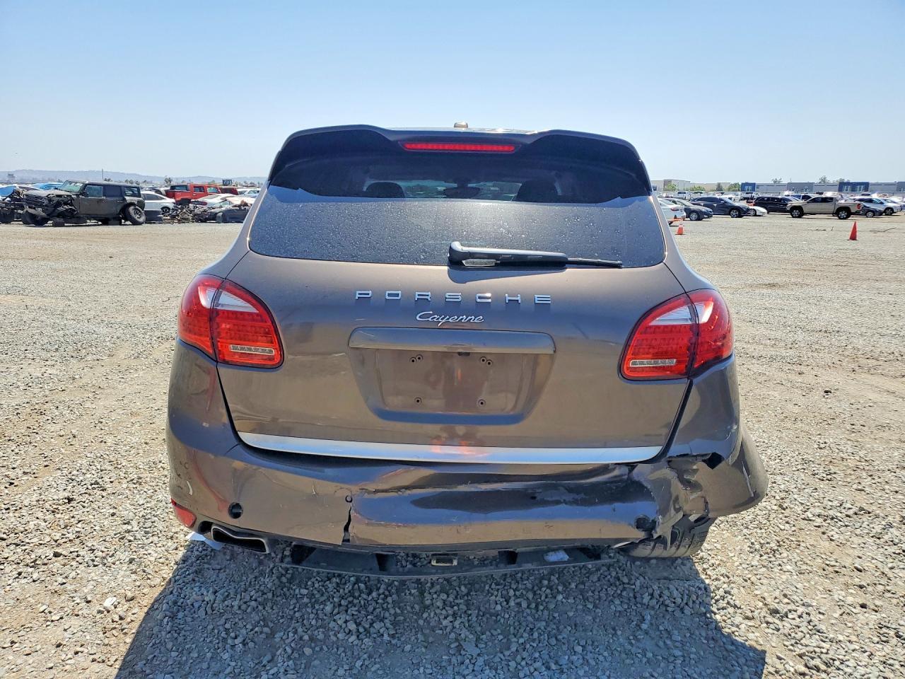 2014 Porsche Cayenne - zdjęcie 6