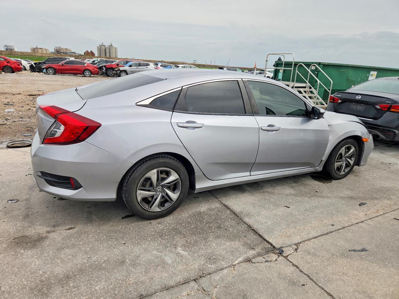 2021 Honda Civic Lx - zdjęcie 3