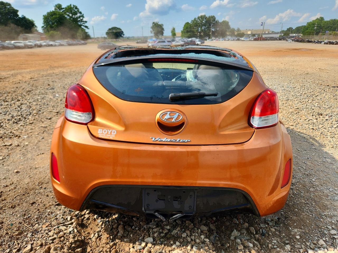 2013 Hyundai Veloster Base - zdjęcie 6