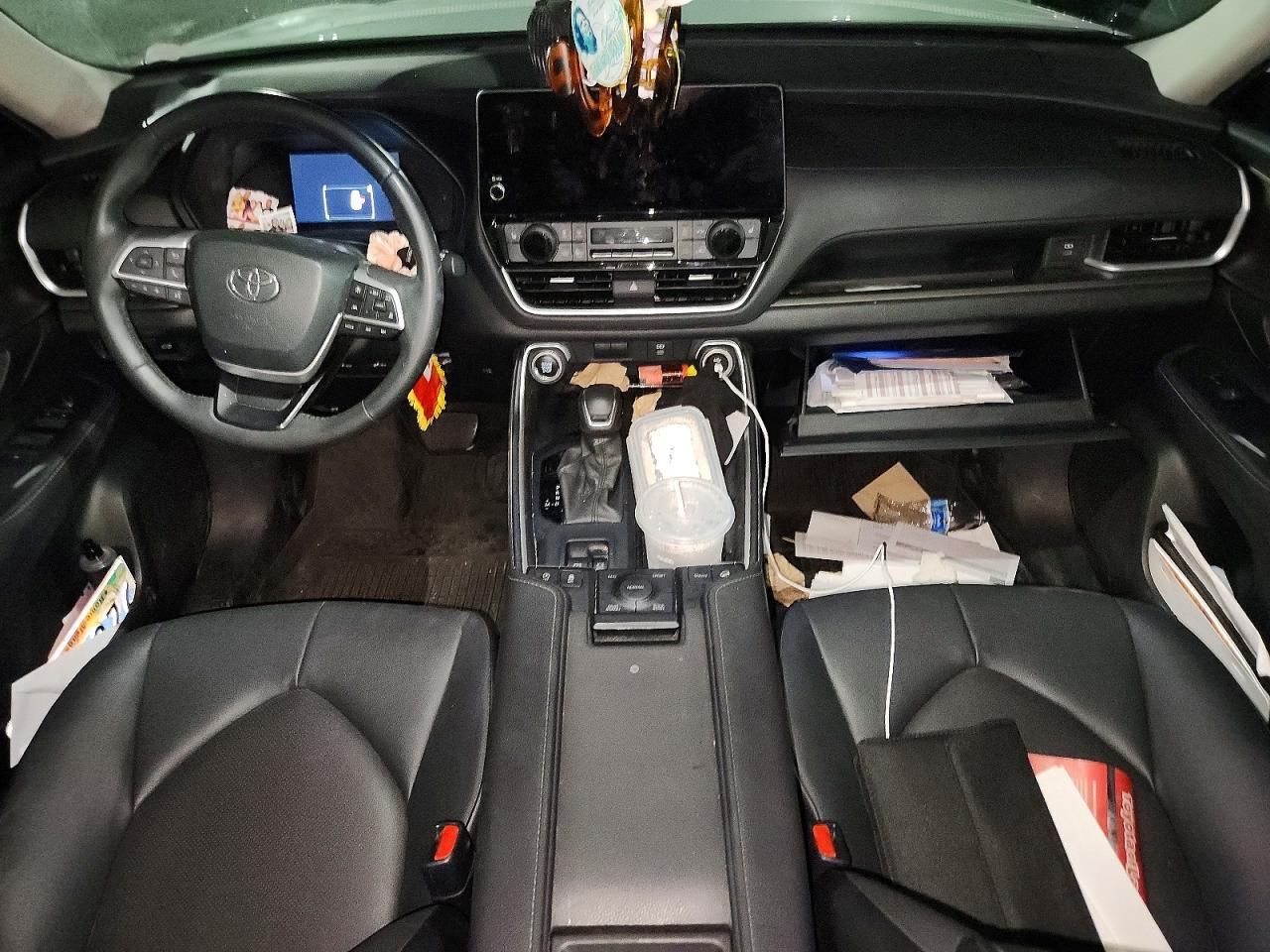 2024 Toyota Grand Highlander Xle - zdjęcie 8