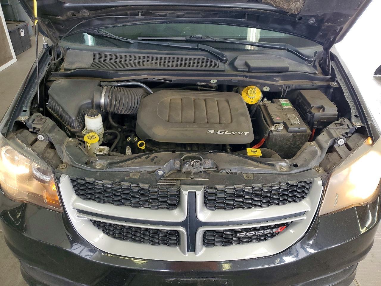 2017 Dodge Grand Caravan Gt - zdjęcie 12