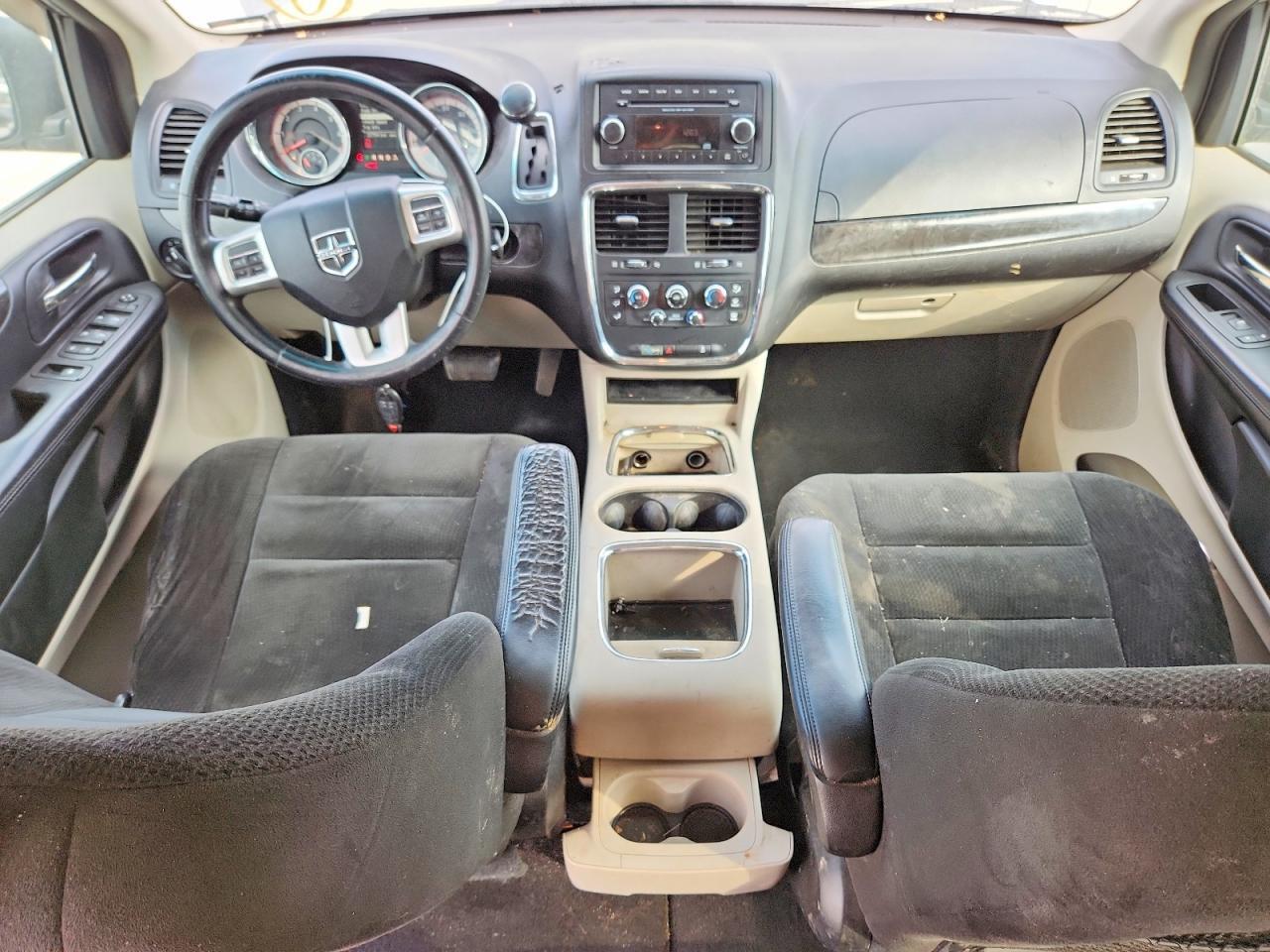 2016 Dodge Grand Caravan Sxt - zdjęcie 8