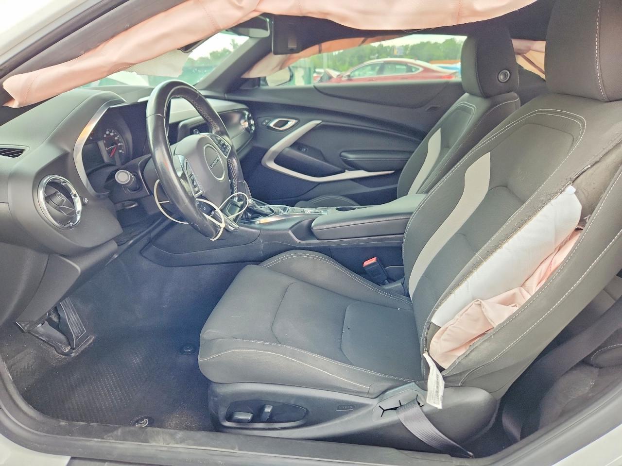 2019 Chevrolet Camaro Ls/Lt - zdjęcie 7