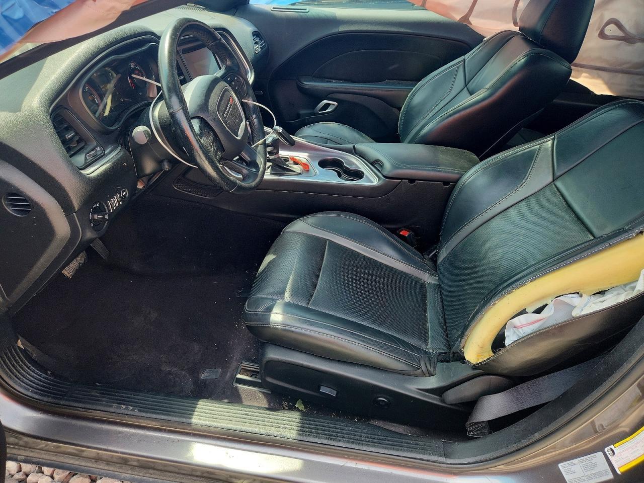 2017 Dodge Challenger Sxt - zdjęcie 7