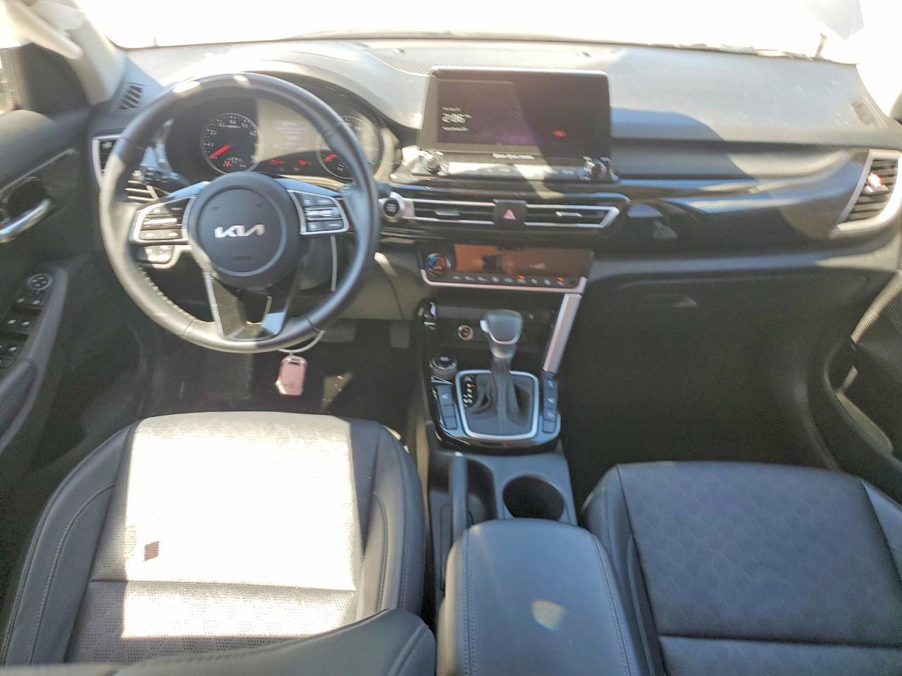 2023 Kia Seltos Ex - zdjęcie 8