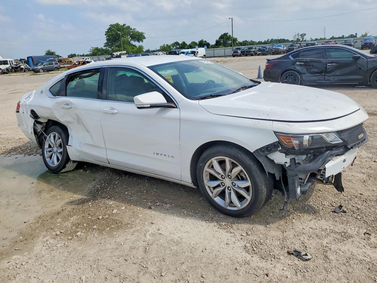 2017 Chevrolet Impala Lt - zdjęcie 4