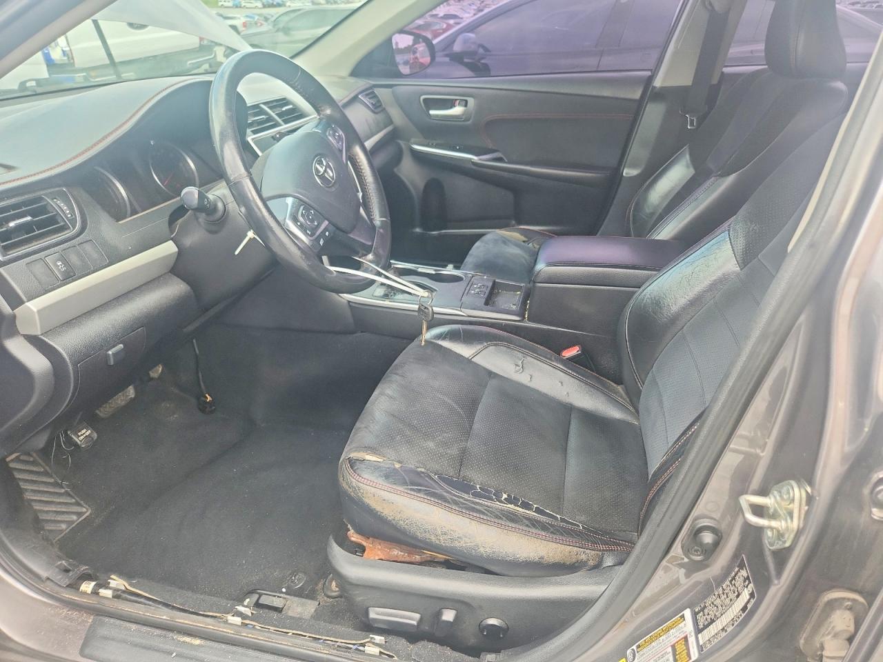 2017 Toyota Camry Xse - zdjęcie 7