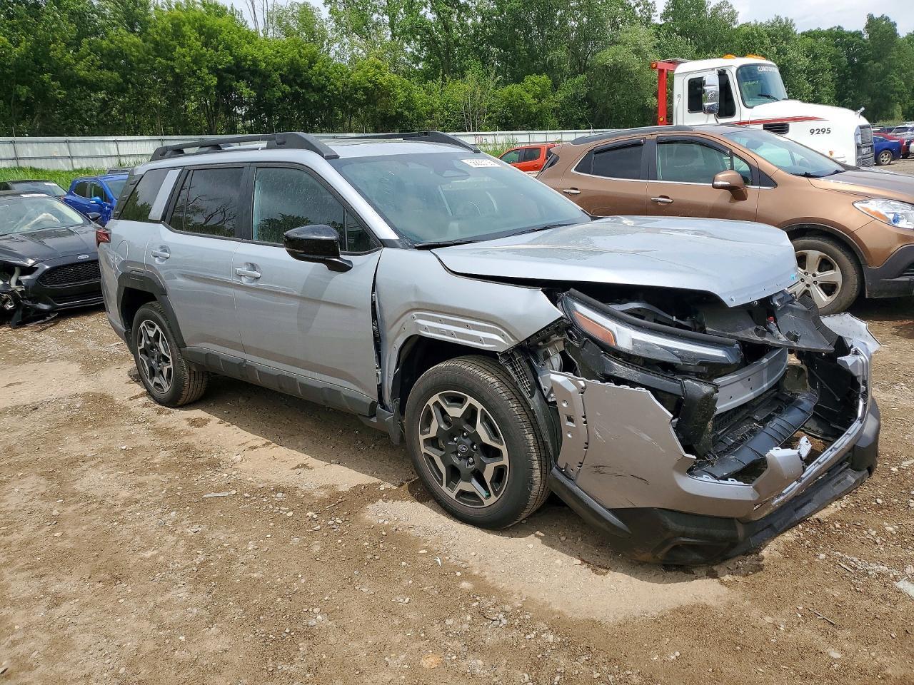 2026 Subaru Outback Touring - zdjęcie 4