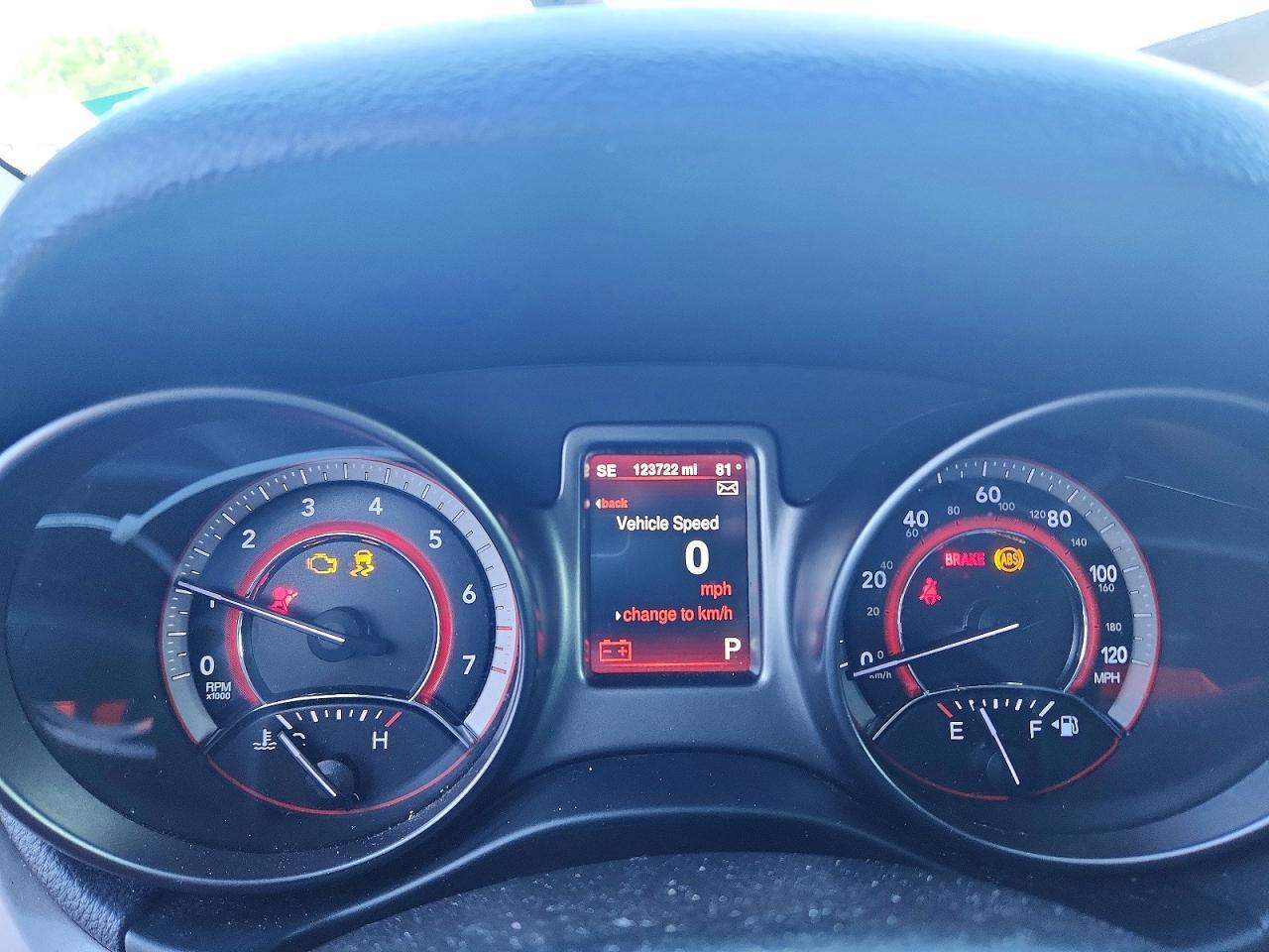 2016 Dodge Journey Crossroad - zdjęcie 9