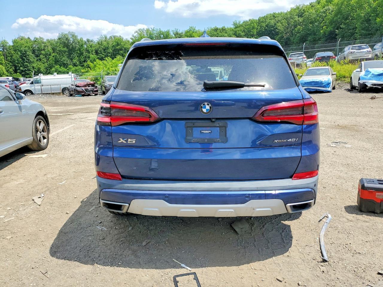 2022 BMW X5 xDrive40I - zdjęcie 6