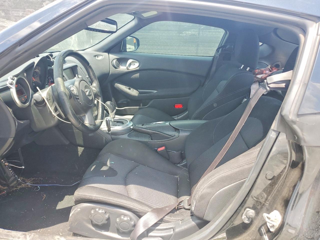 2016 Nissan 370Z Sport Tech - zdjęcie 7
