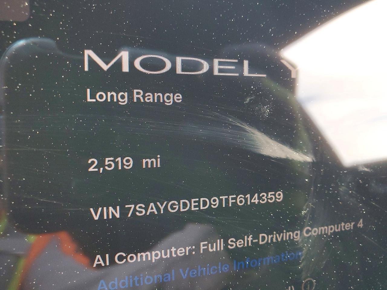 2026 Tesla Model Y - zdjęcie 9