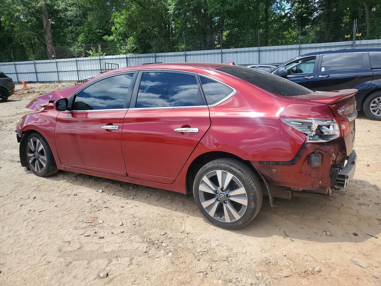 2019 Nissan Sentra Sv - zdjęcie 2