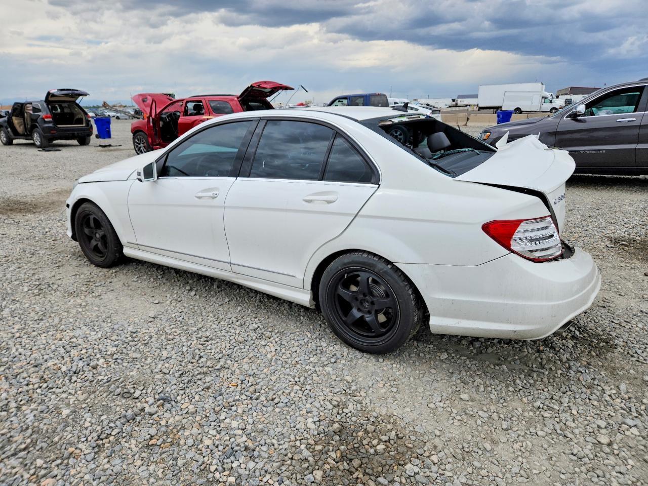 2014 Mercedes-Benz C 300 4Matic - zdjęcie 2