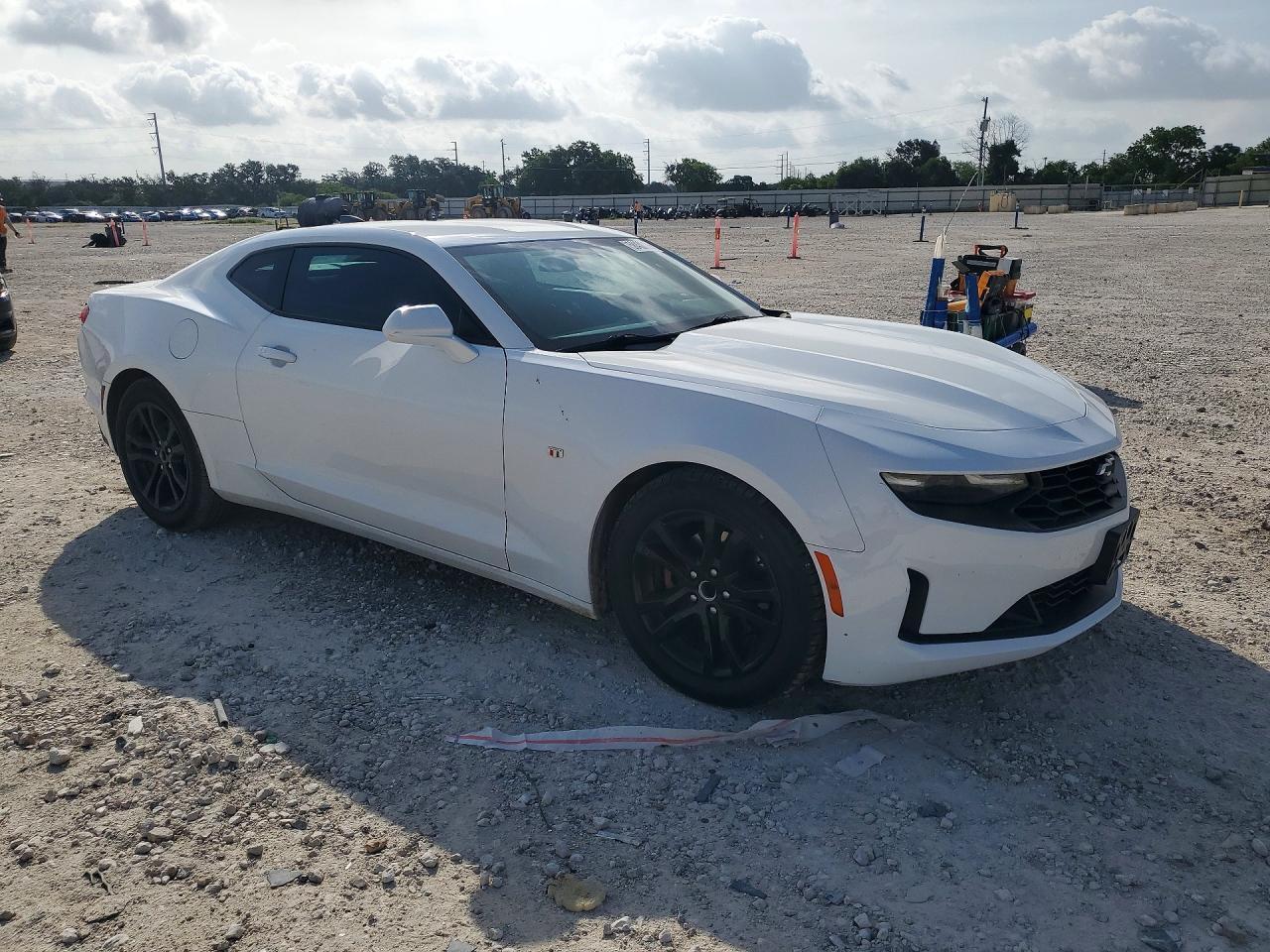 2019 Chevrolet Camaro Ls - zdjęcie 4