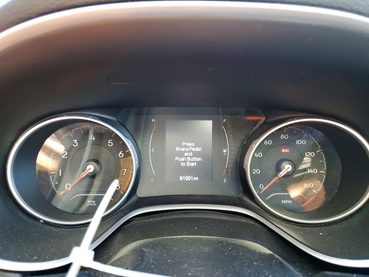 2018 Jeep Compass Latitude - zdjęcie 9