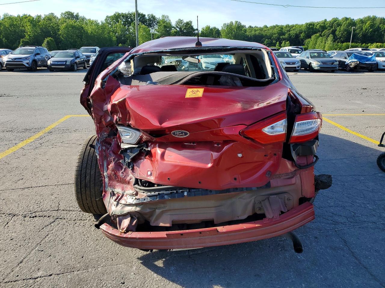 2016 Ford Fusion Titanium - zdjęcie 6