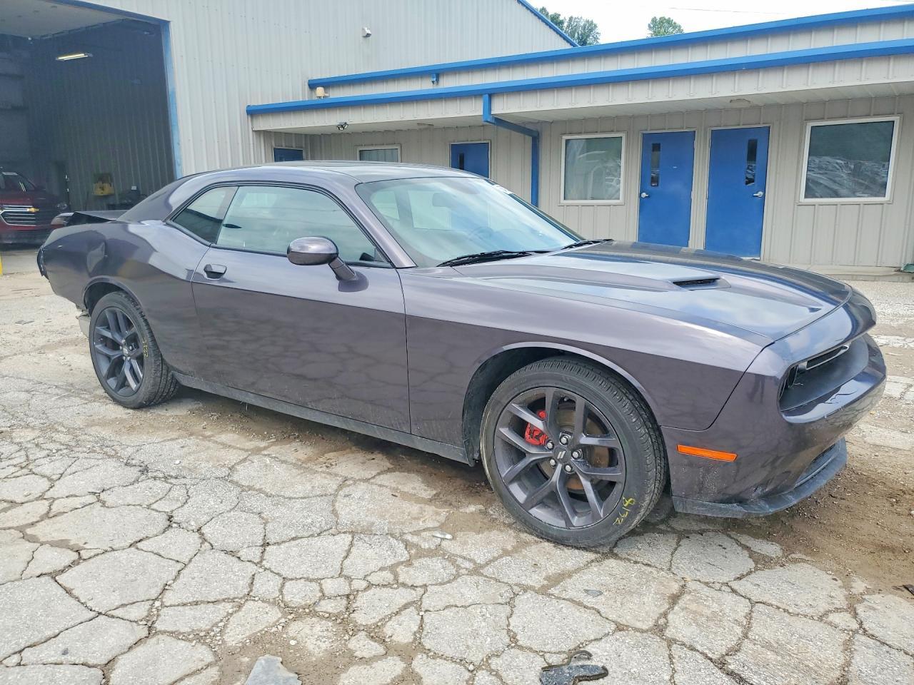 2022 Dodge Challenger Sxt - zdjęcie 4