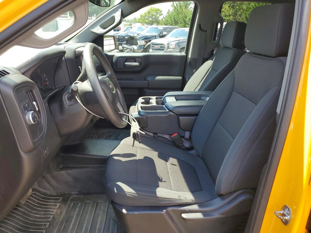 2021 GMC Sierra C1500 - zdjęcie 7