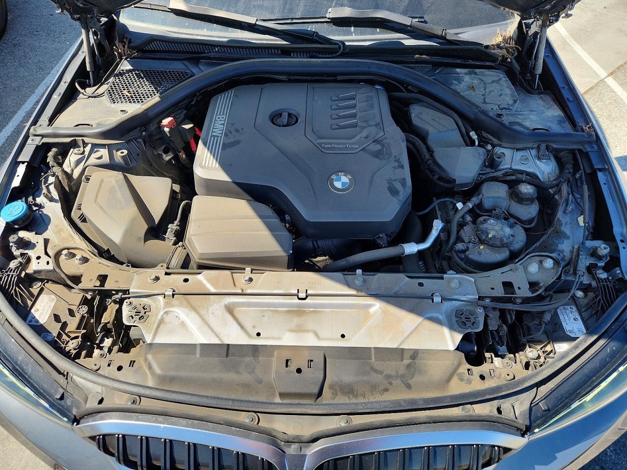 2023 BMW 330I - zdjęcie 11