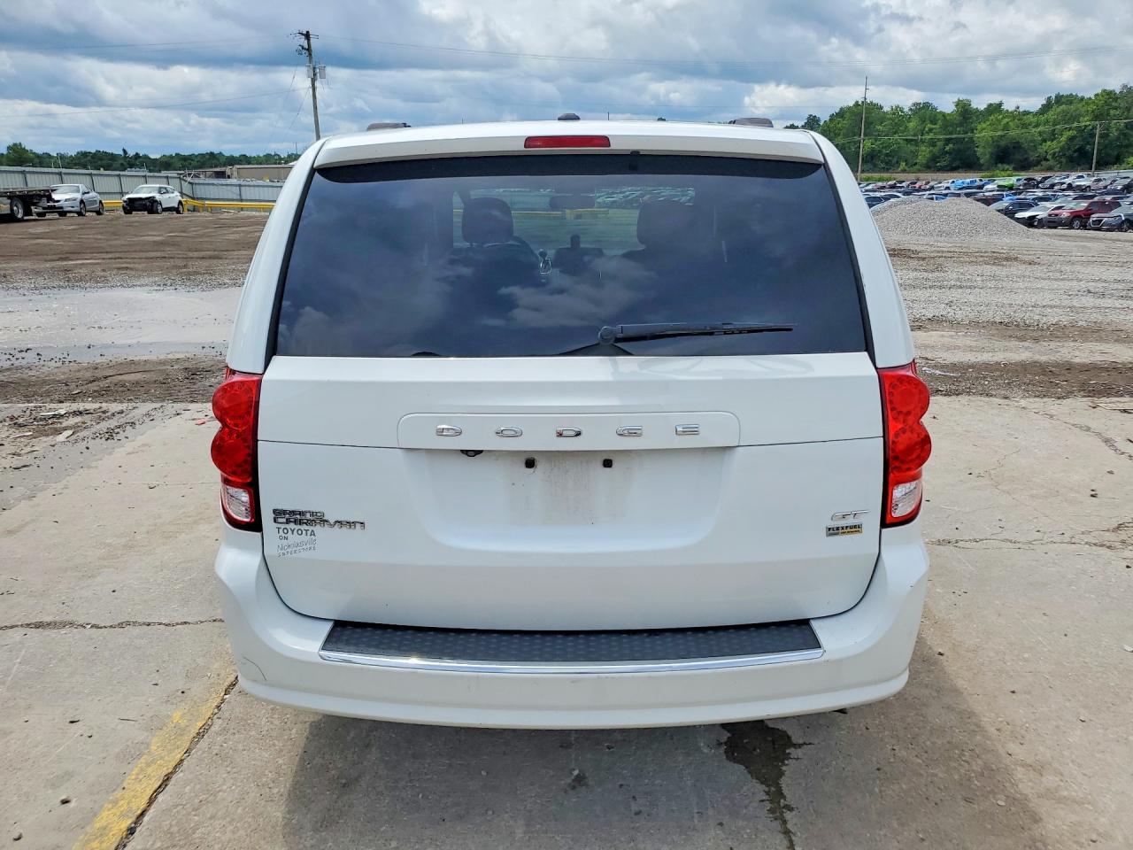 2018 Dodge Grand Caravan Gt - zdjęcie 6