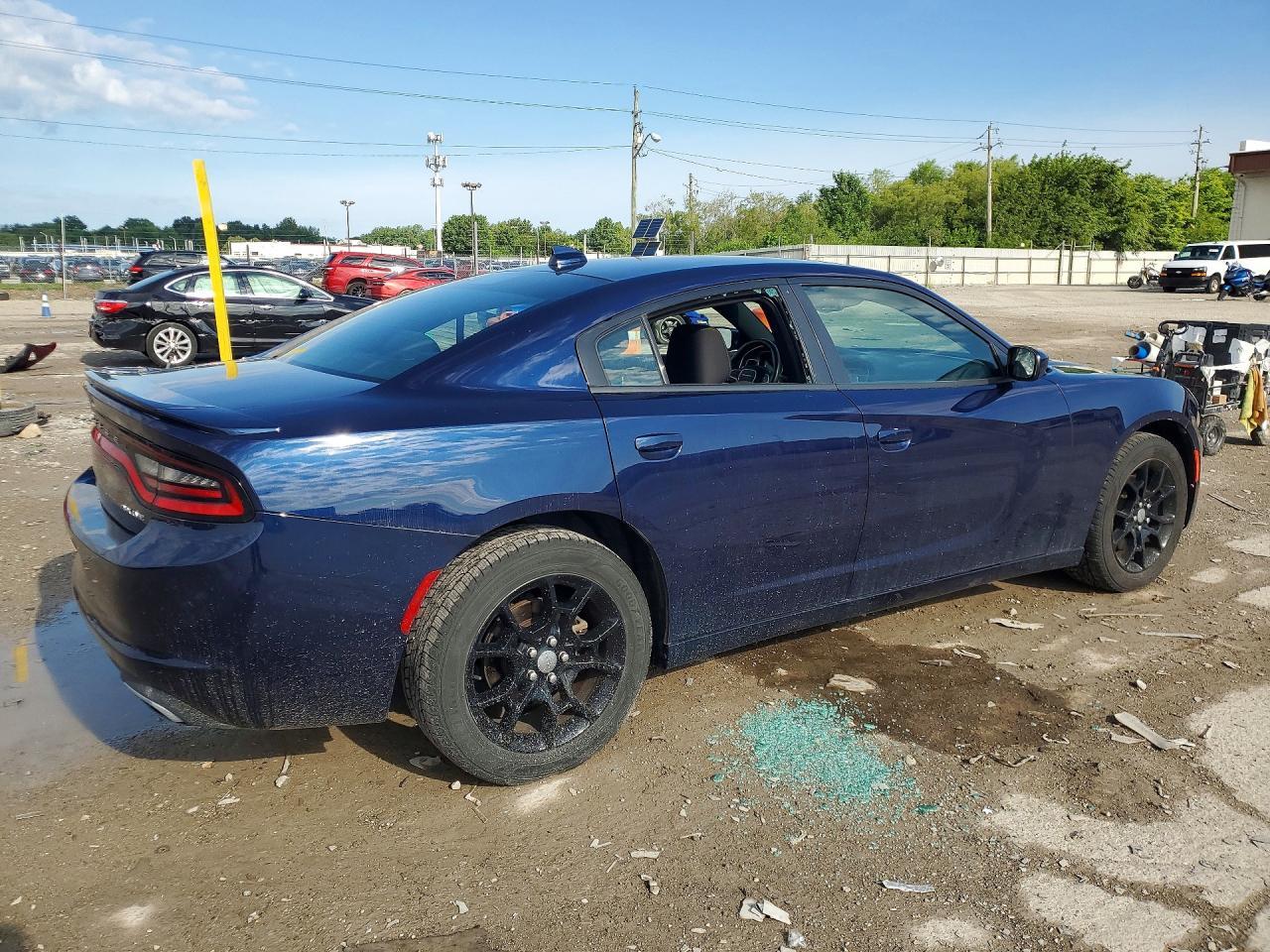 2016 Dodge Charger Sxt - zdjęcie 3