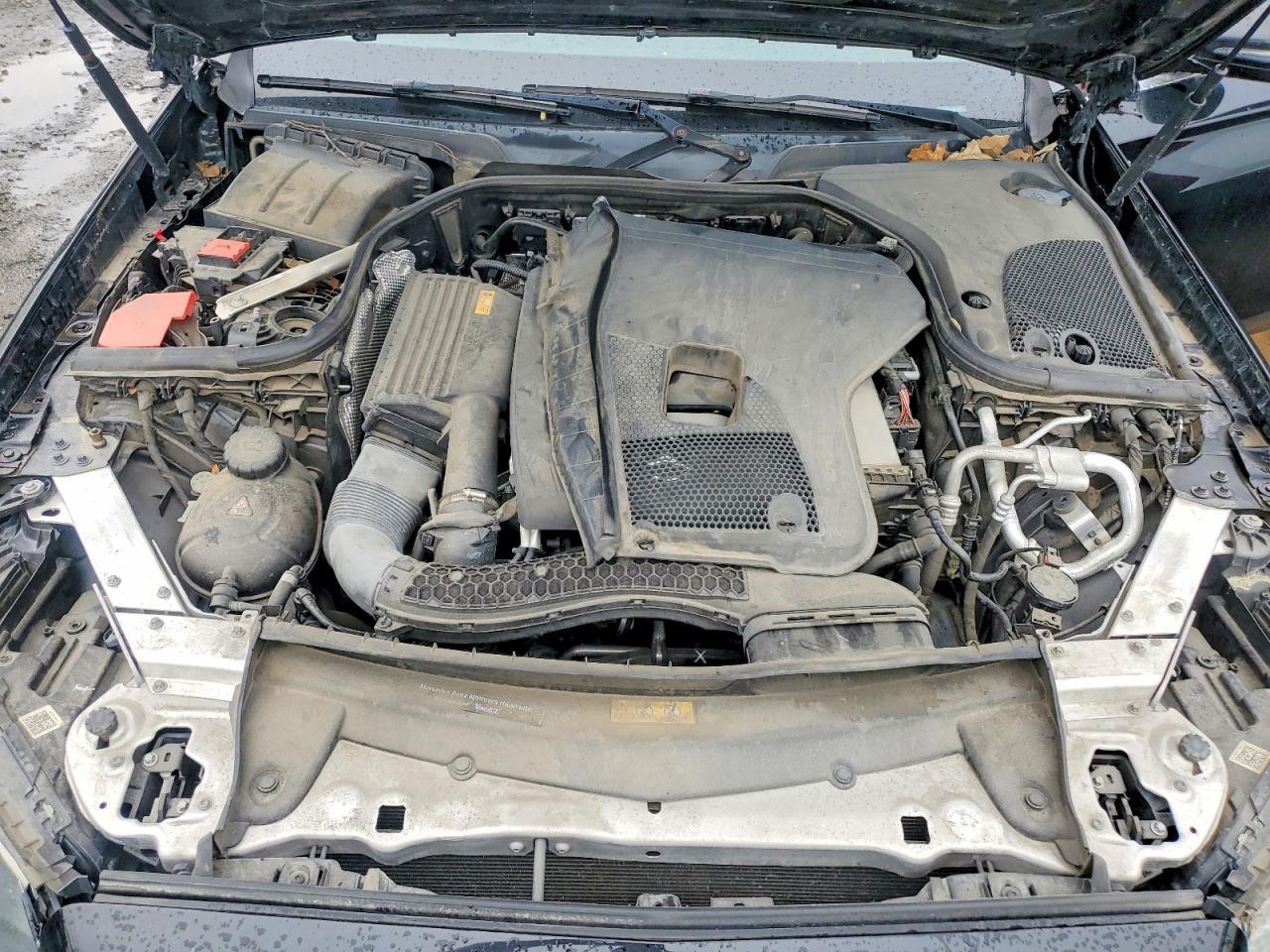 2018 Mercedes-Benz E 300 - zdjęcie 11