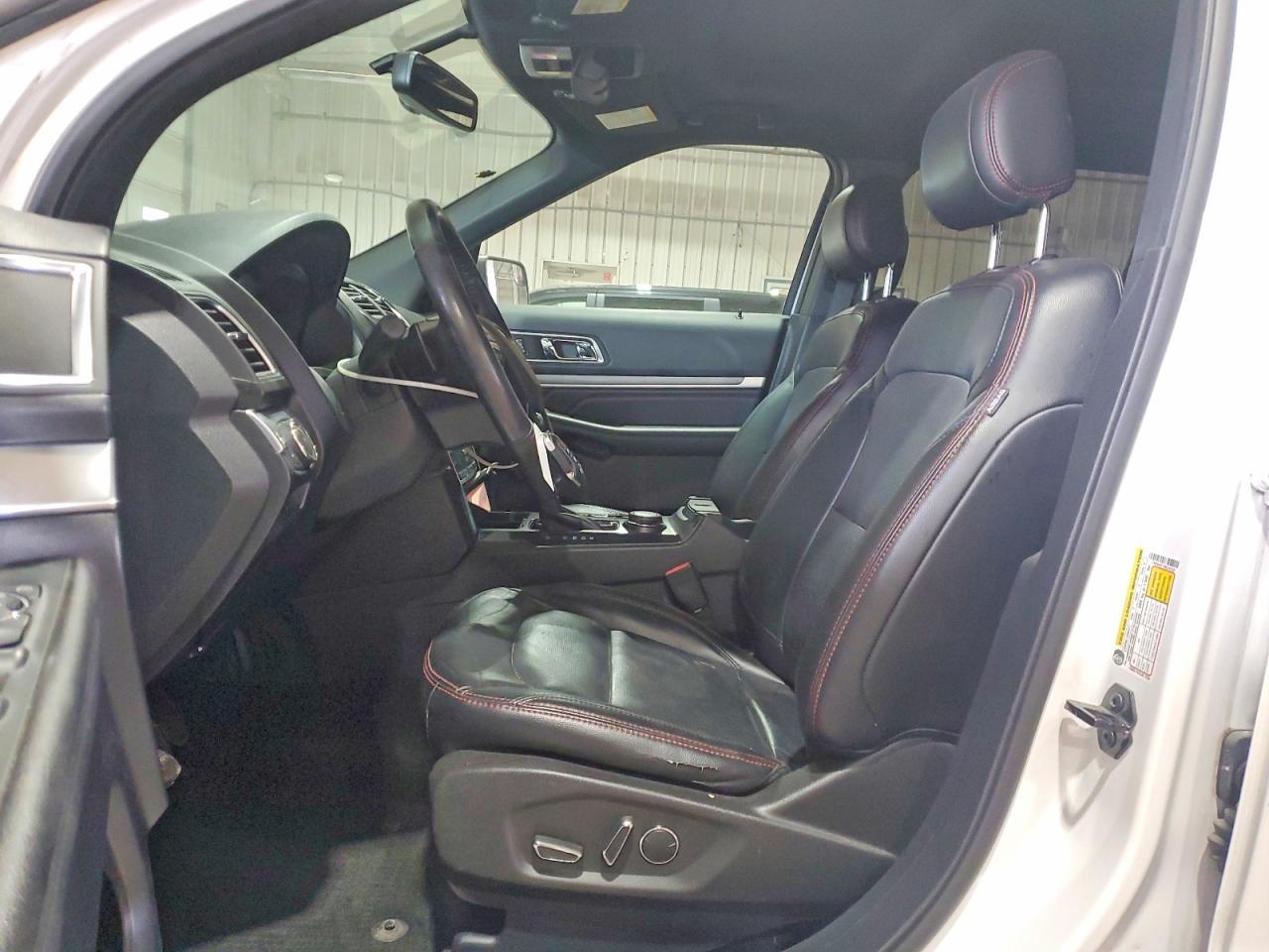 2017 Ford Explorer Sport - zdjęcie 7