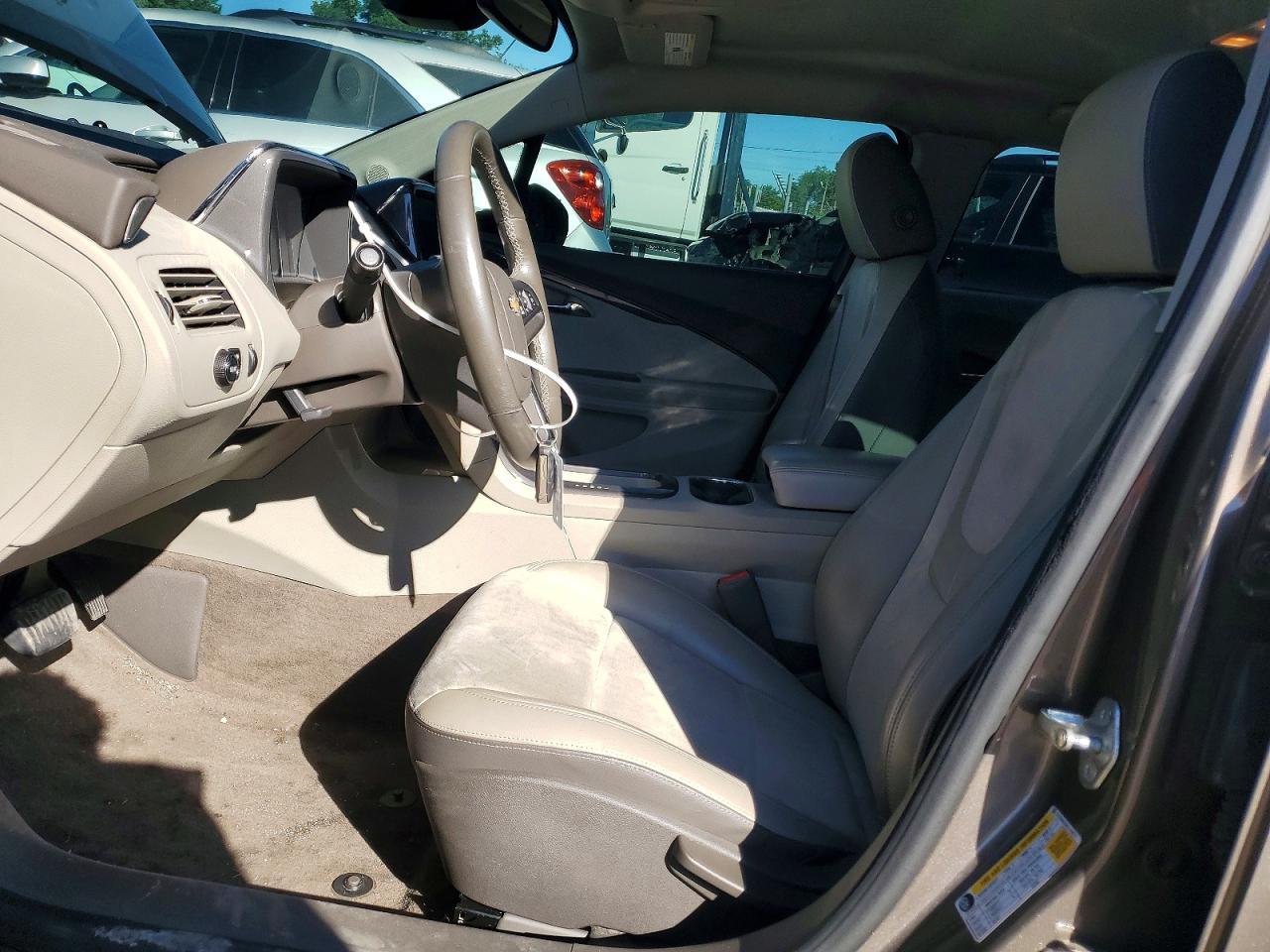 2014 Chevrolet Volt - zdjęcie 7