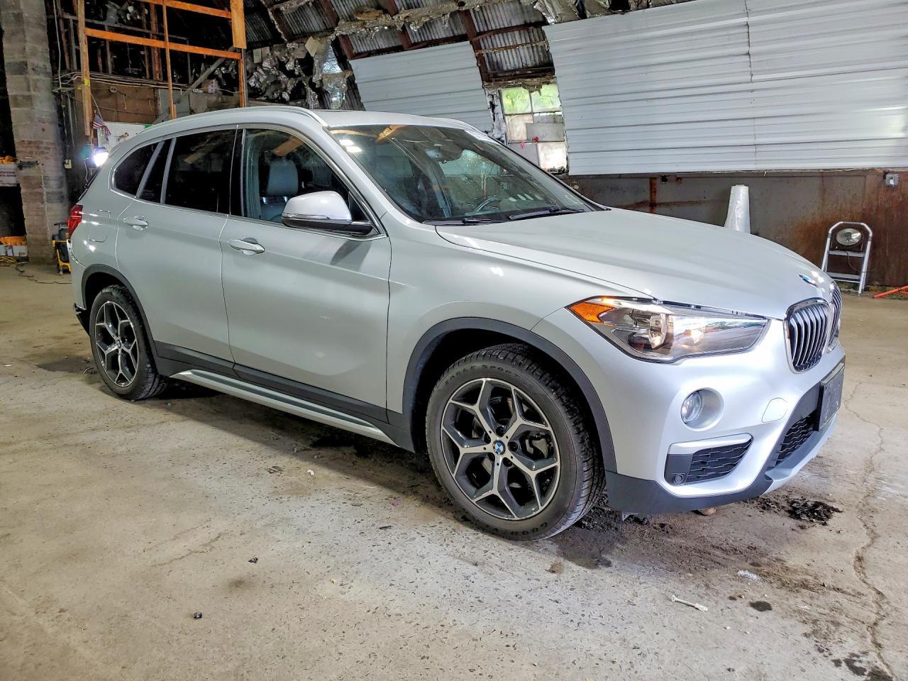 2019 BMW X1 xDrive28I - zdjęcie 4