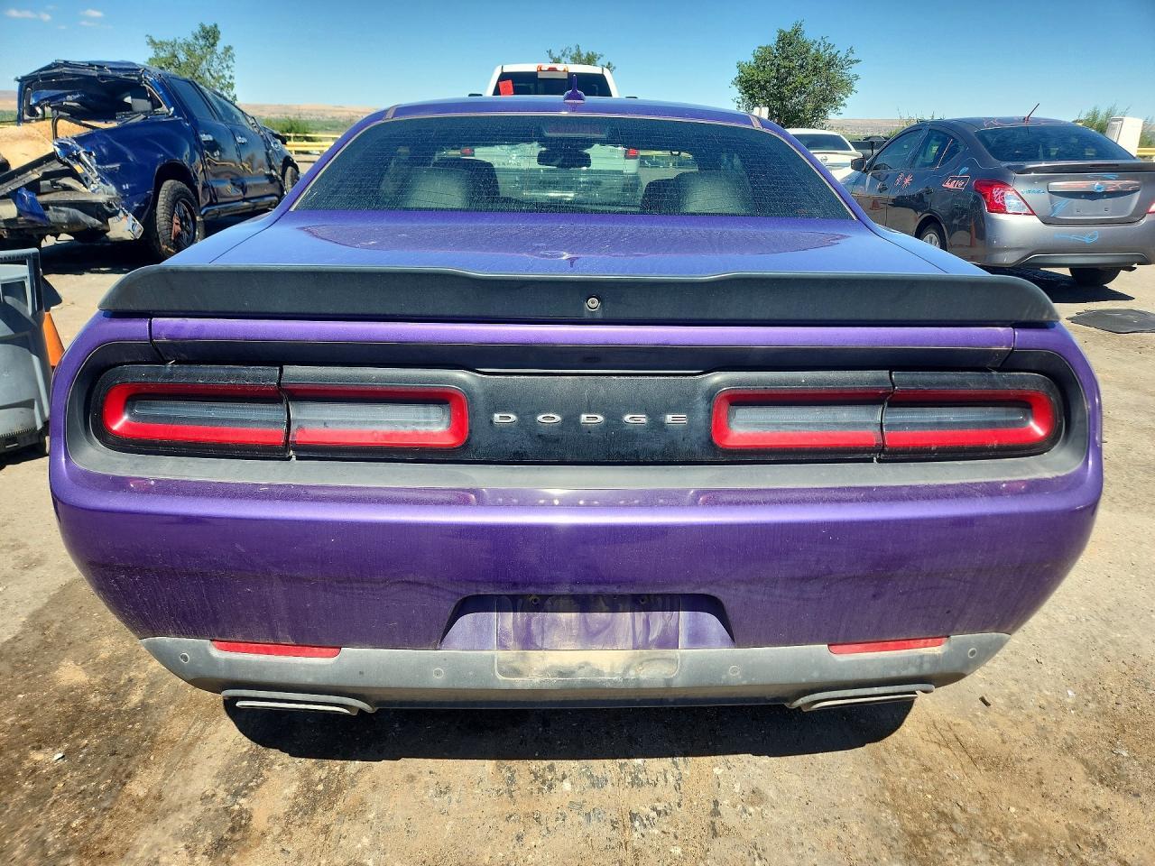 2016 Dodge Challenger R/T - zdjęcie 6