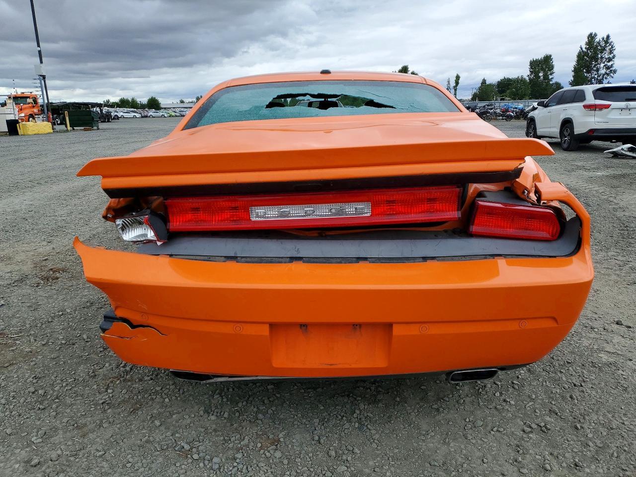 2014 Dodge Challenger R/T - zdjęcie 6
