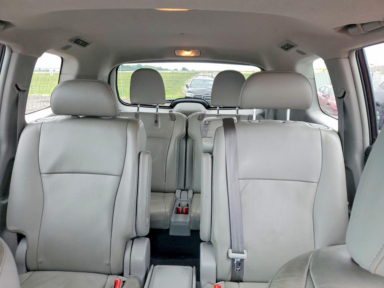 2013 Toyota Highlander Se - zdjęcie 10
