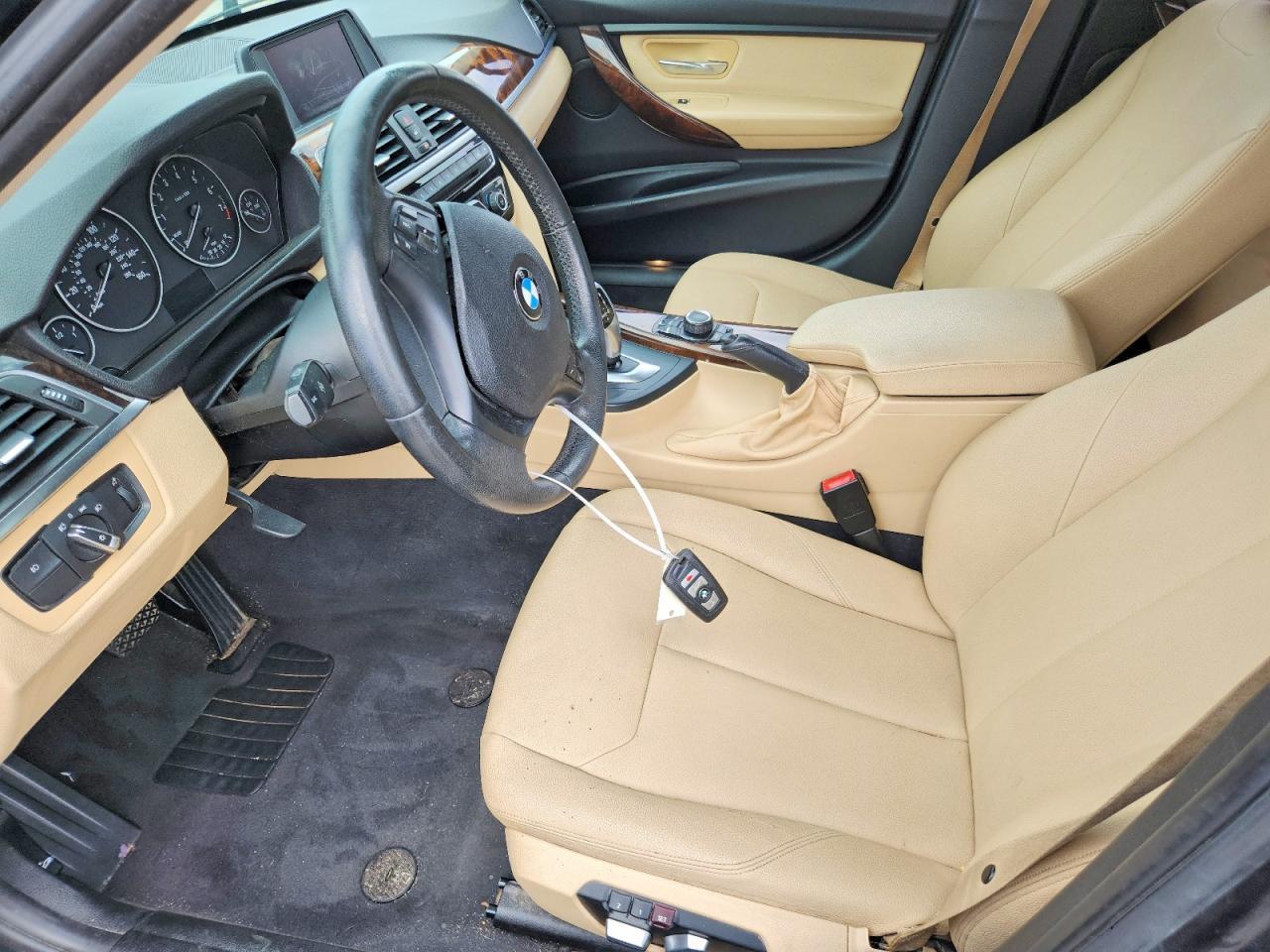 2018 BMW 320 I - zdjęcie 7