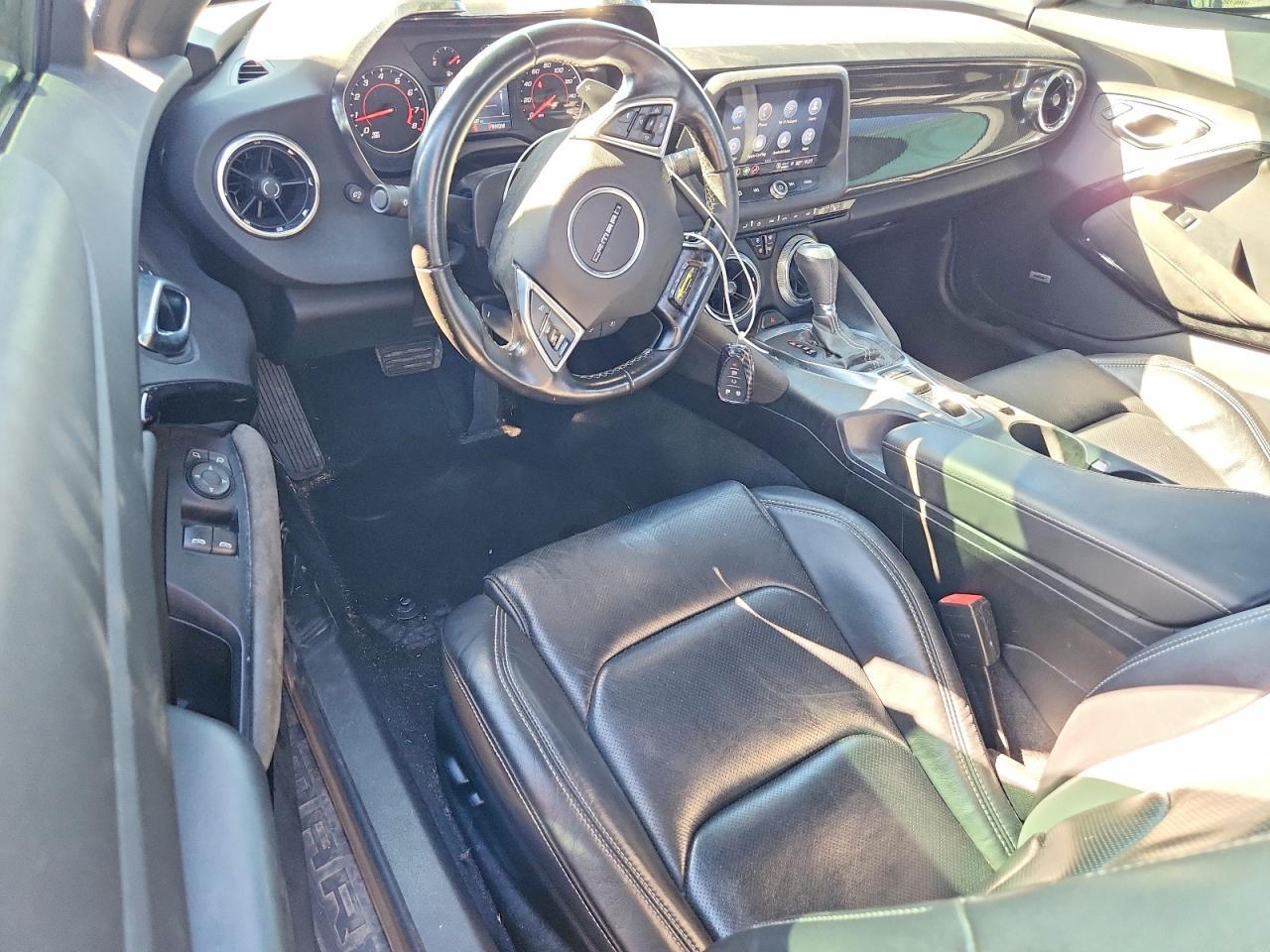 2021 Chevrolet Camaro Lt - zdjęcie 8