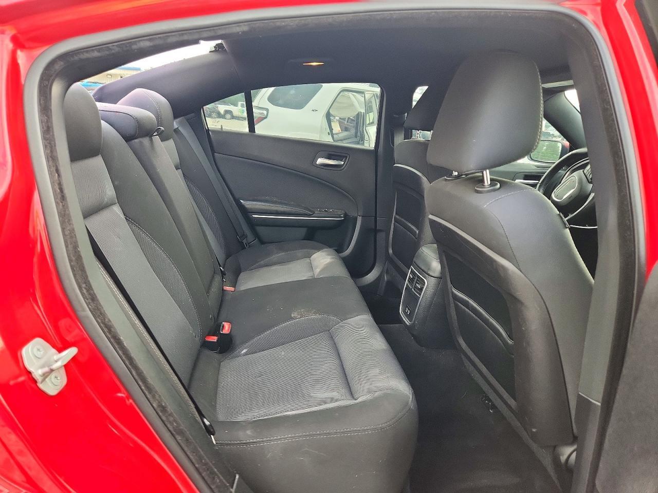 2016 Dodge Charger Se - zdjęcie 10