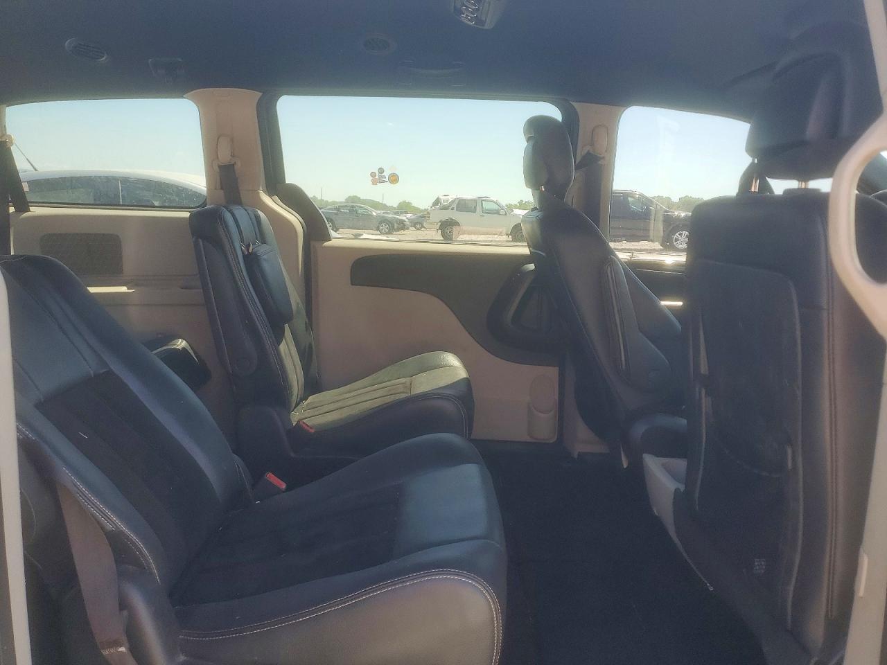 2017 Dodge Grand Caravan Sxt - zdjęcie 11