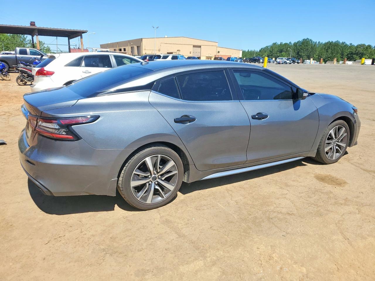 2024 Nissan Maxima S/Sv/Sl/Sr/Pl - zdjęcie 3