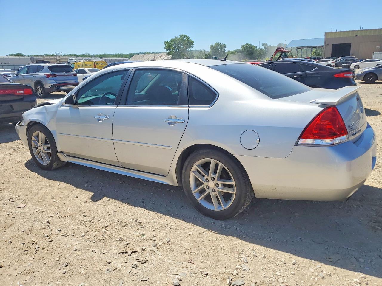 2014 Chevrolet Impala Limited Ltz - zdjęcie 2