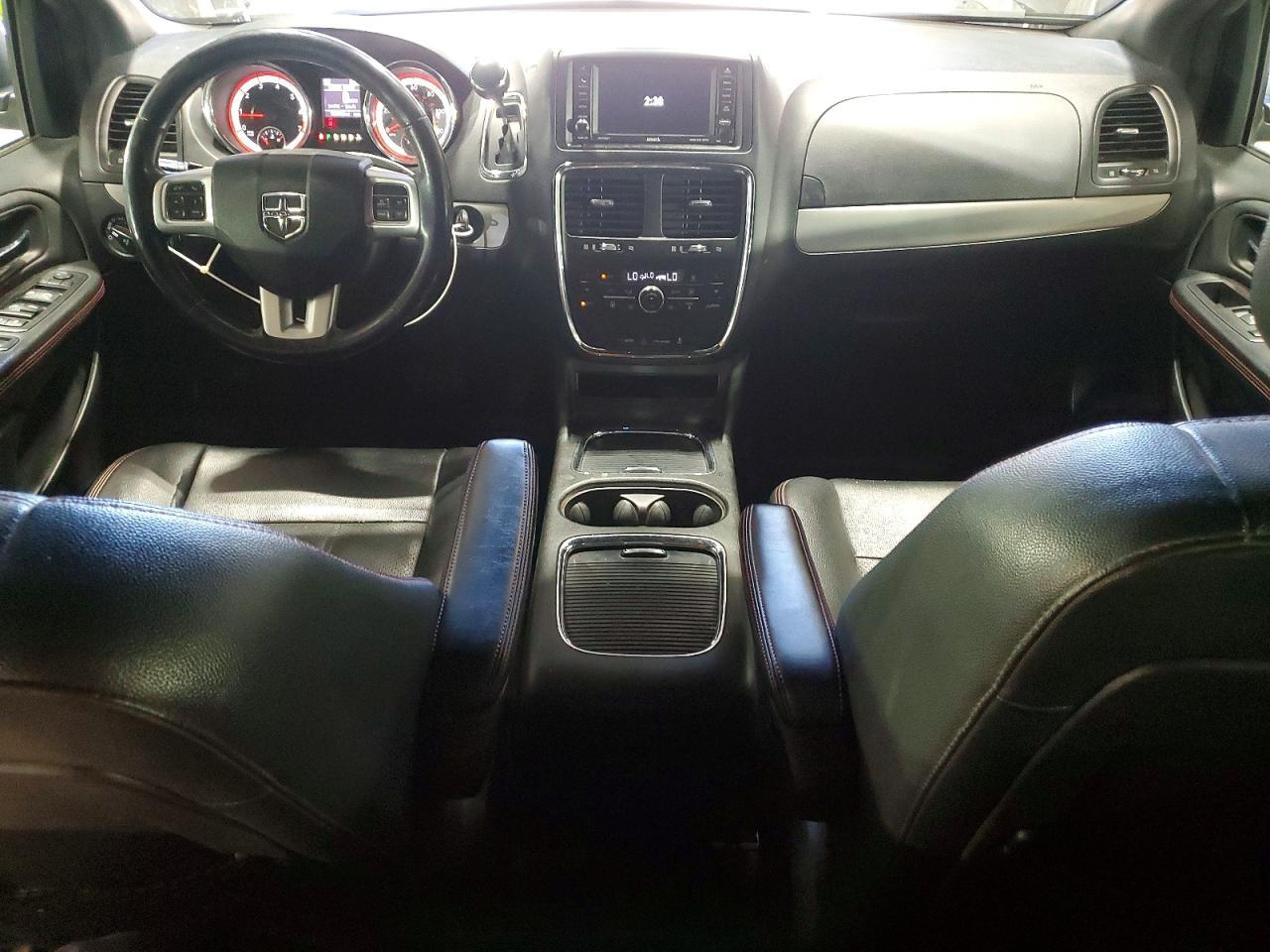 2018 Dodge Grand Caravan Gt - zdjęcie 8