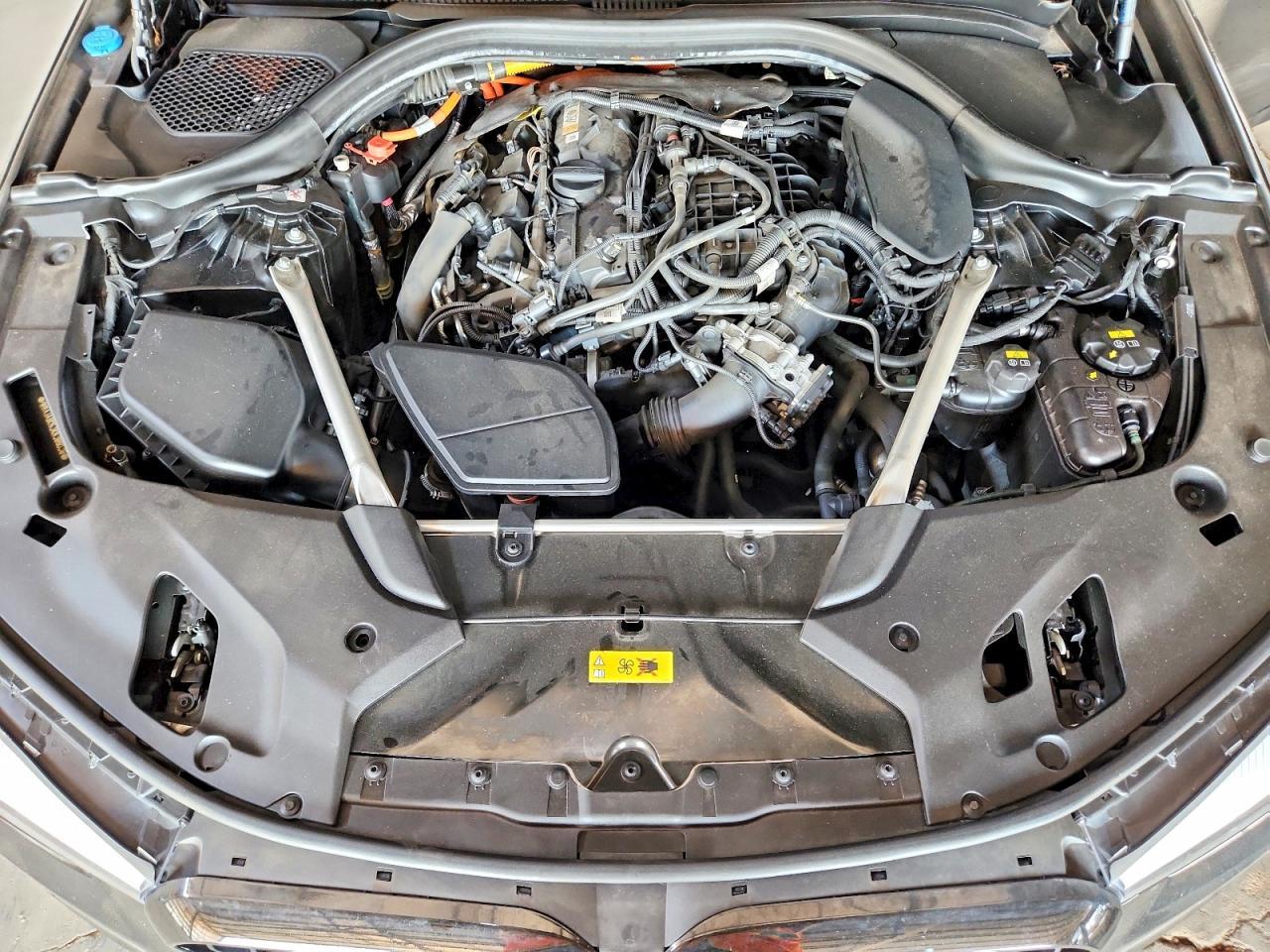 2019 BMW 530E - zdjęcie 11