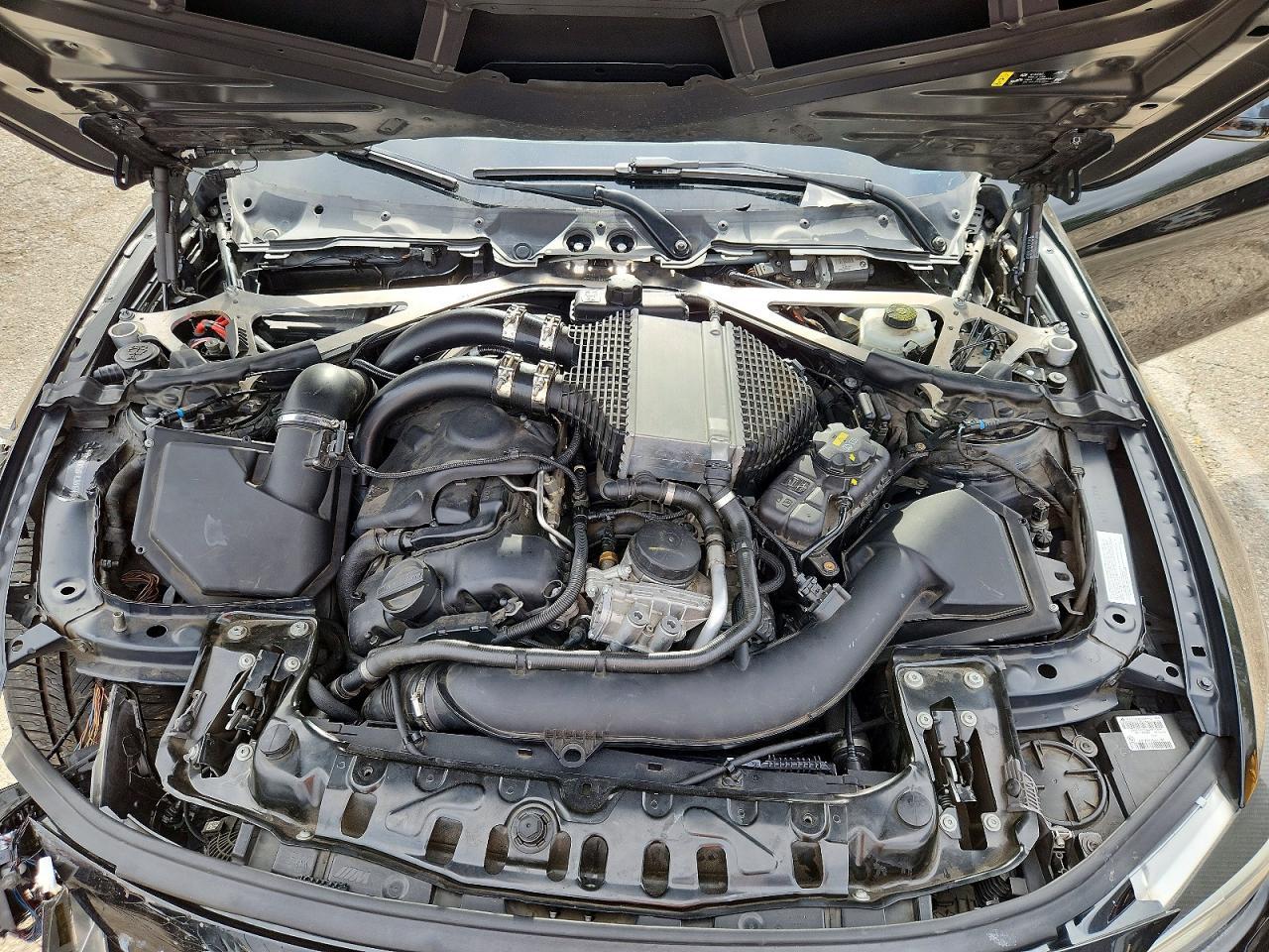 2015 BMW M4 - zdjęcie 11