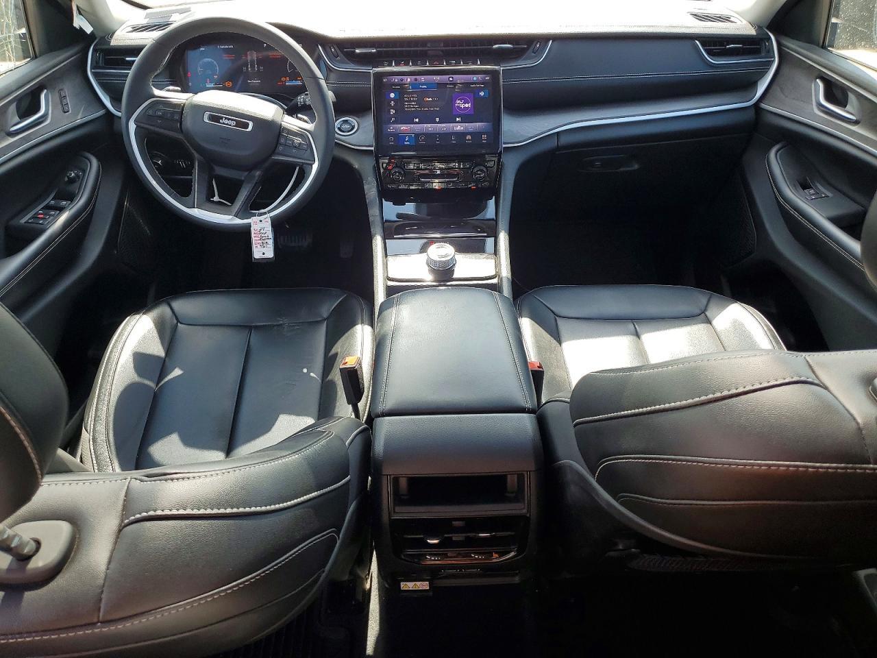 2024 Jeep Grand Cherokee Limited - zdjęcie 8