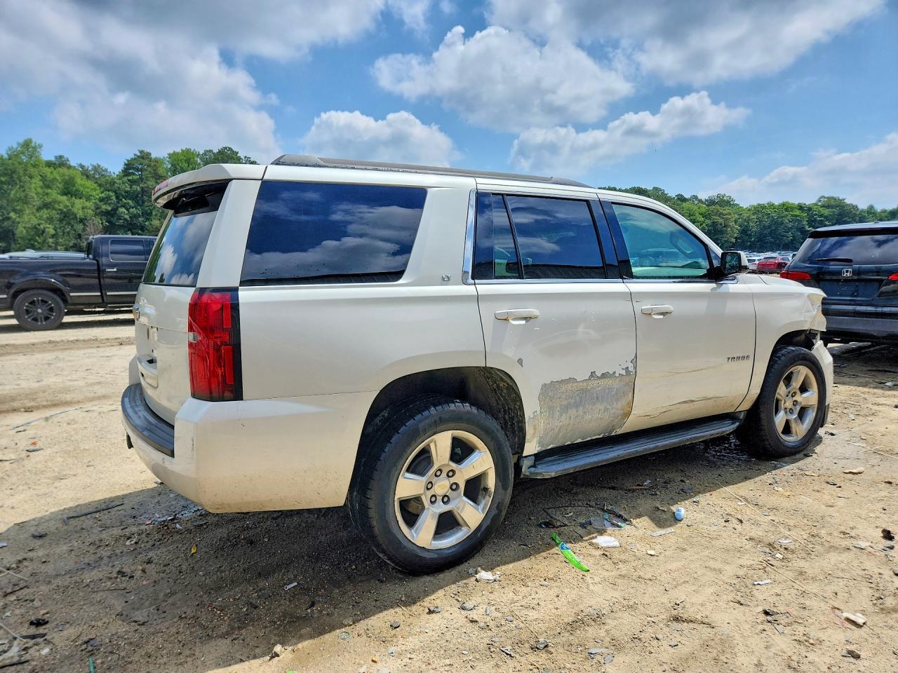 2015 Chevrolet Tahoe K1500 Lt - zdjęcie 3