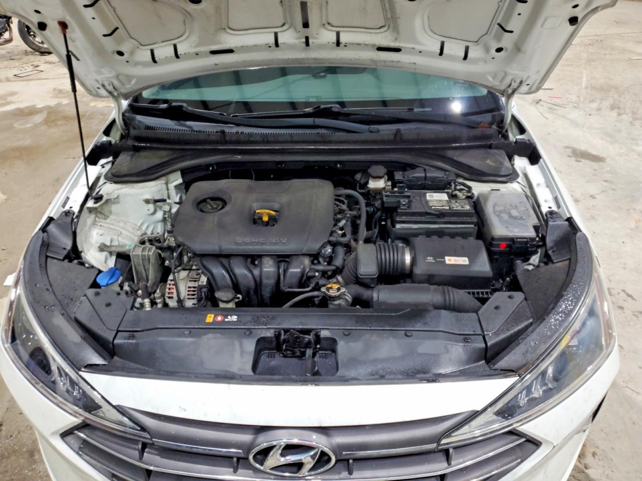 2019 Hyundai Elantra Se - zdjęcie 11