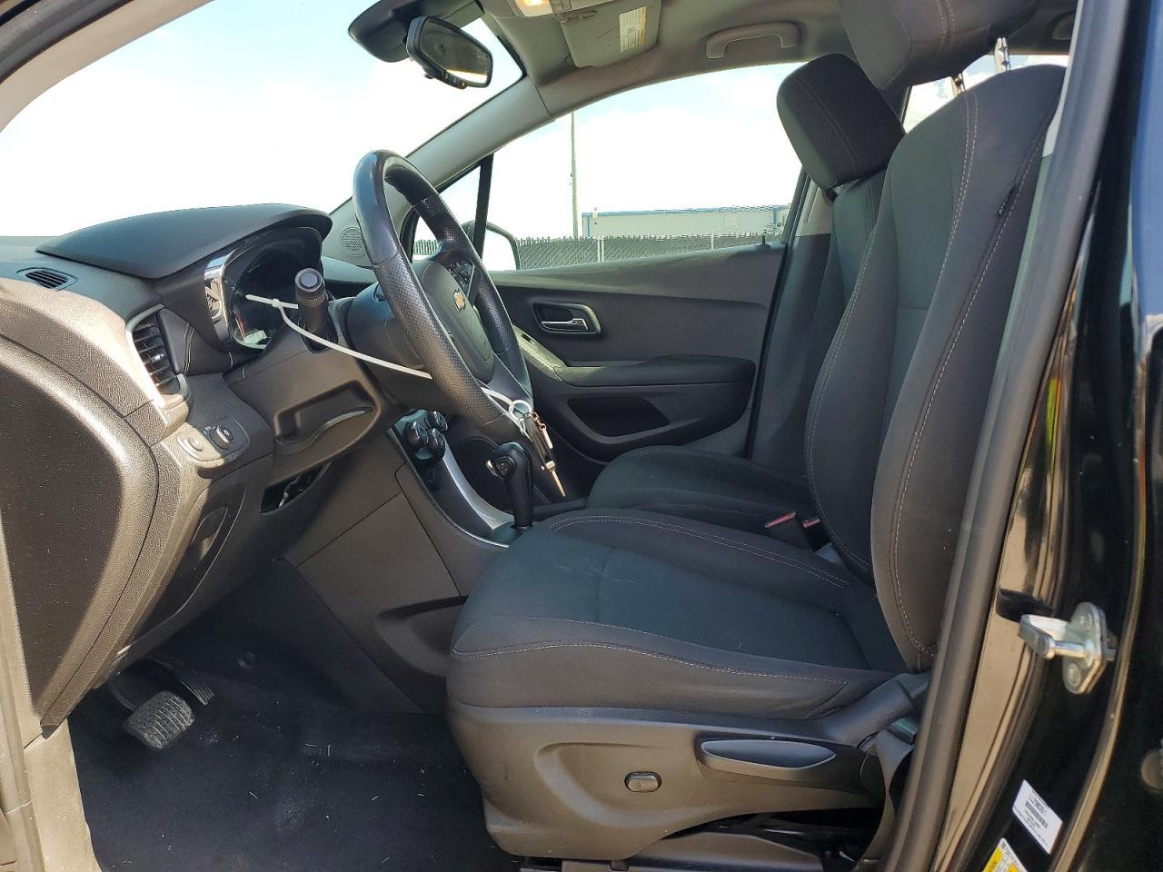 2020 Chevrolet Trax Ls - zdjęcie 7